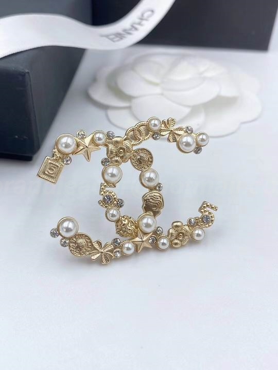 Chanel Brooch 366